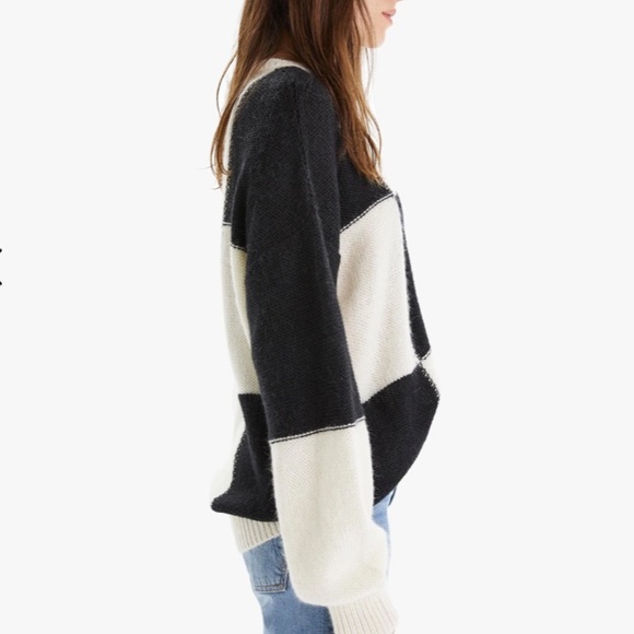 π PERFECT FOR FALL: MOTHER Long Drop Alpaca Jumper - Picture 4 of 13